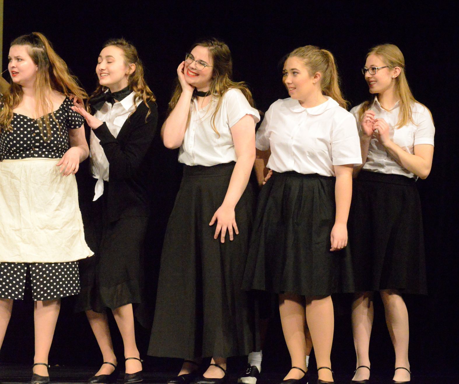 031120 moline musical 126.jpg